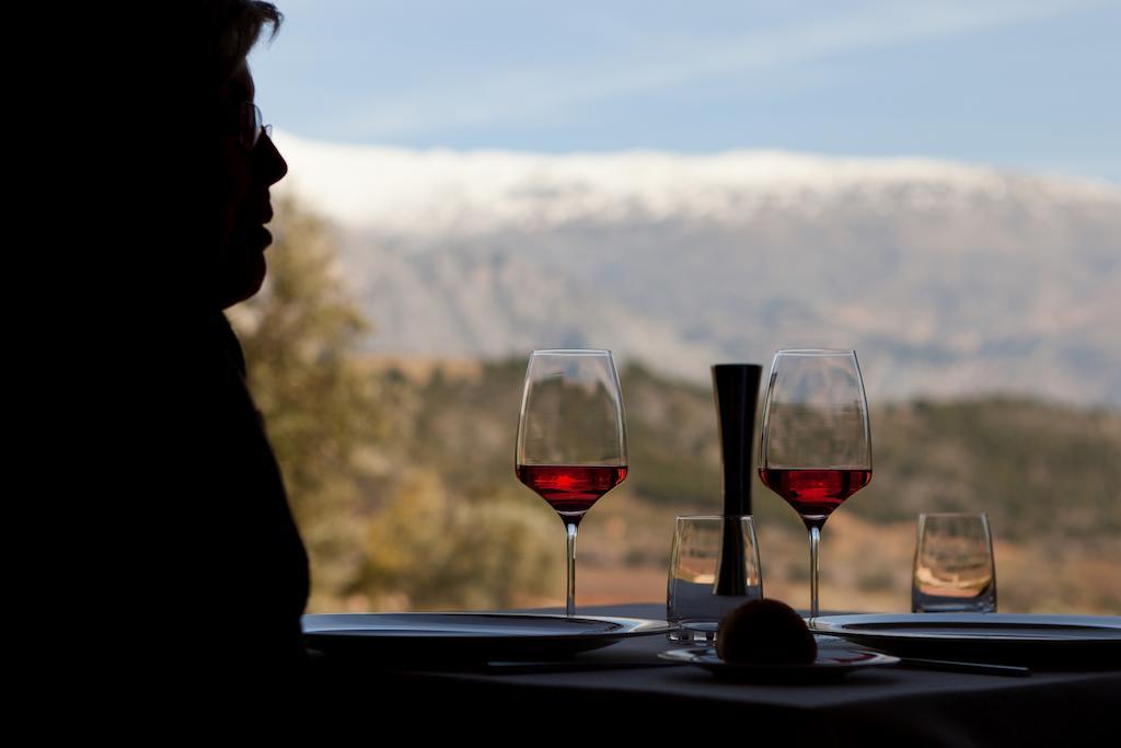 Hotel & Winery Senorio De Nevada Villamena Kültér fotó