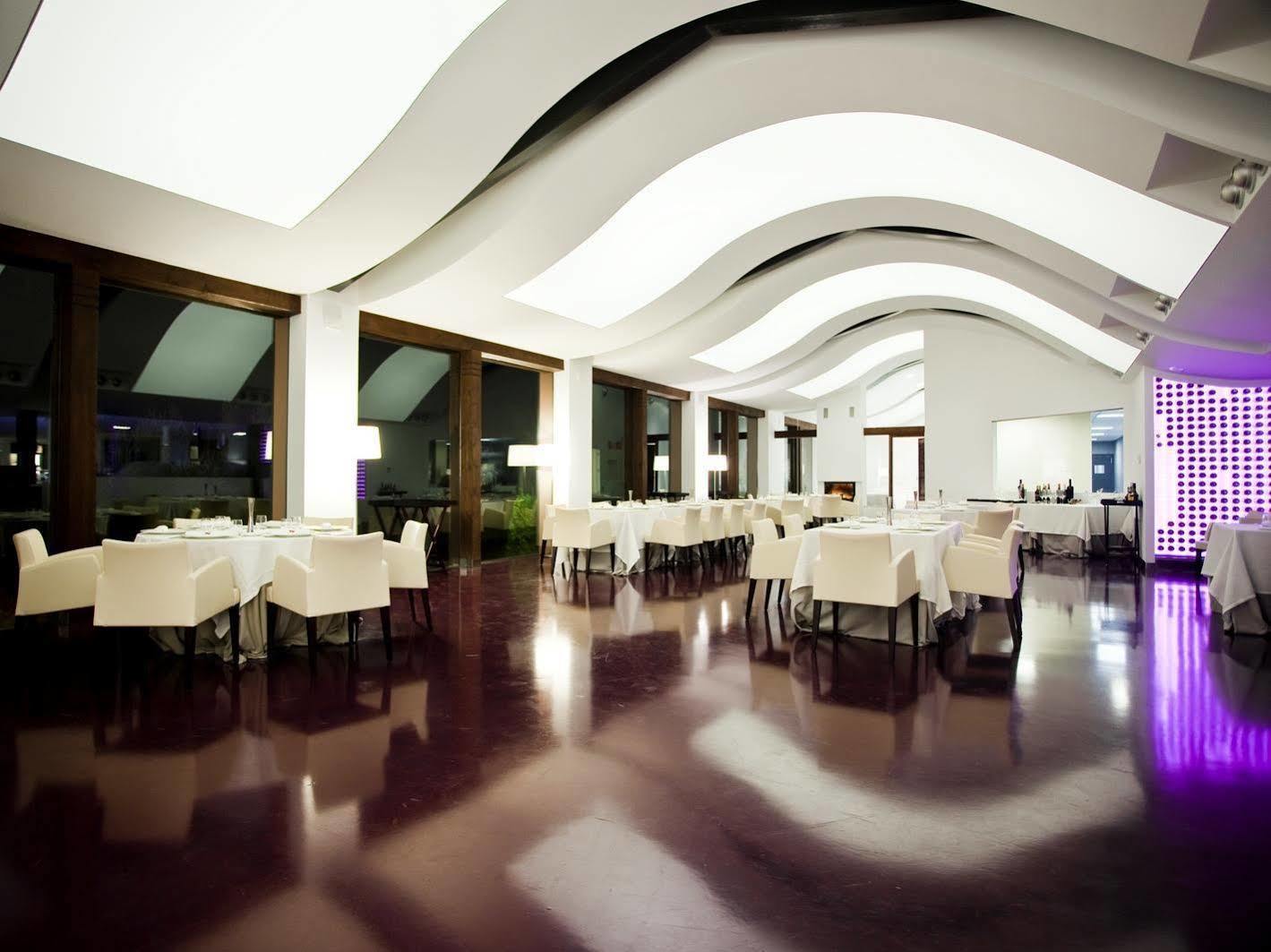 Hotel & Winery Senorio De Nevada Villamena Kültér fotó